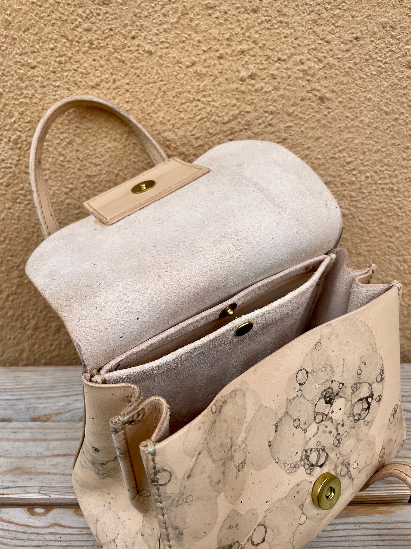 Leather Bubbles Hand bag