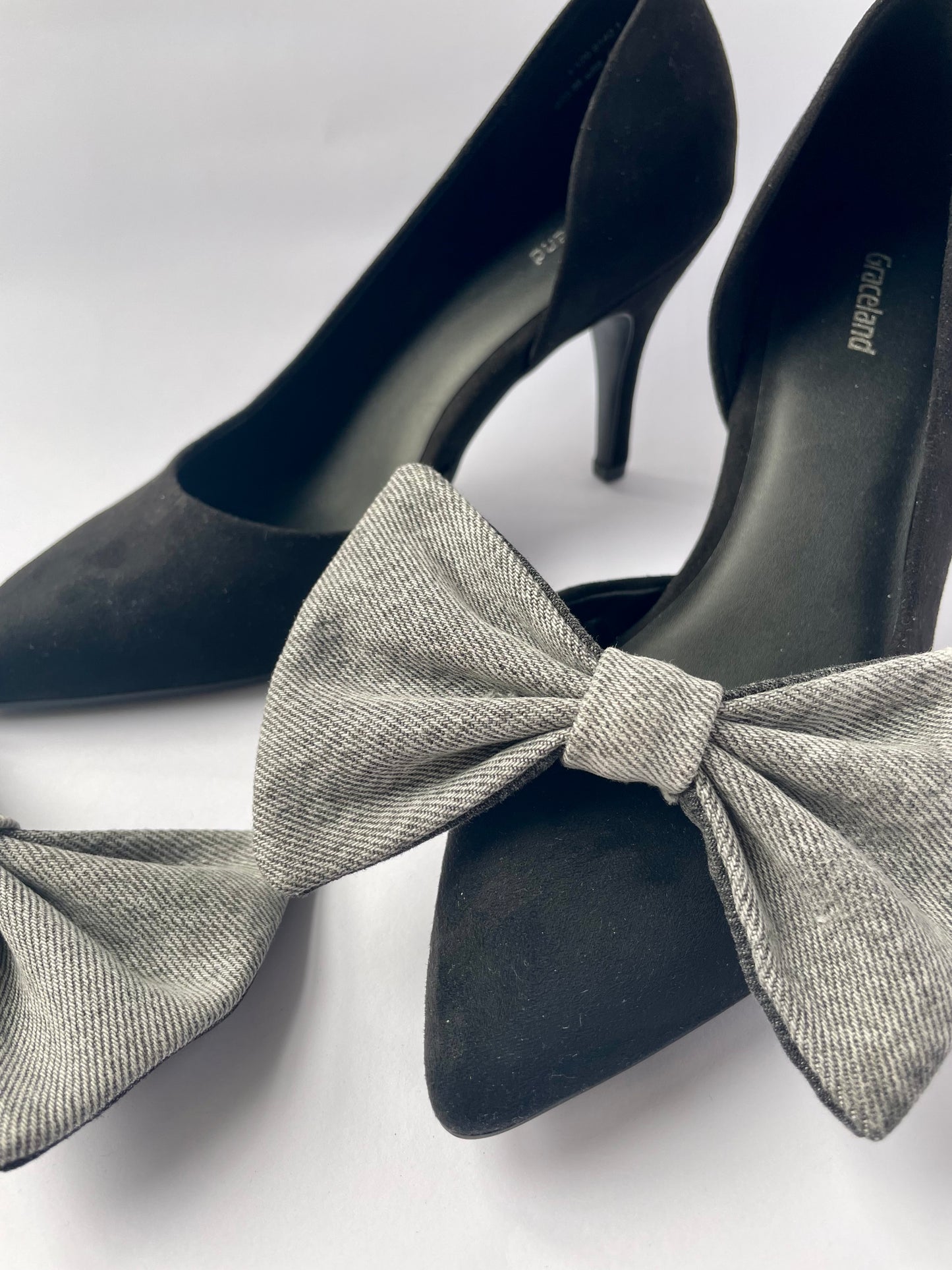 Clip on Bow Grey Denim