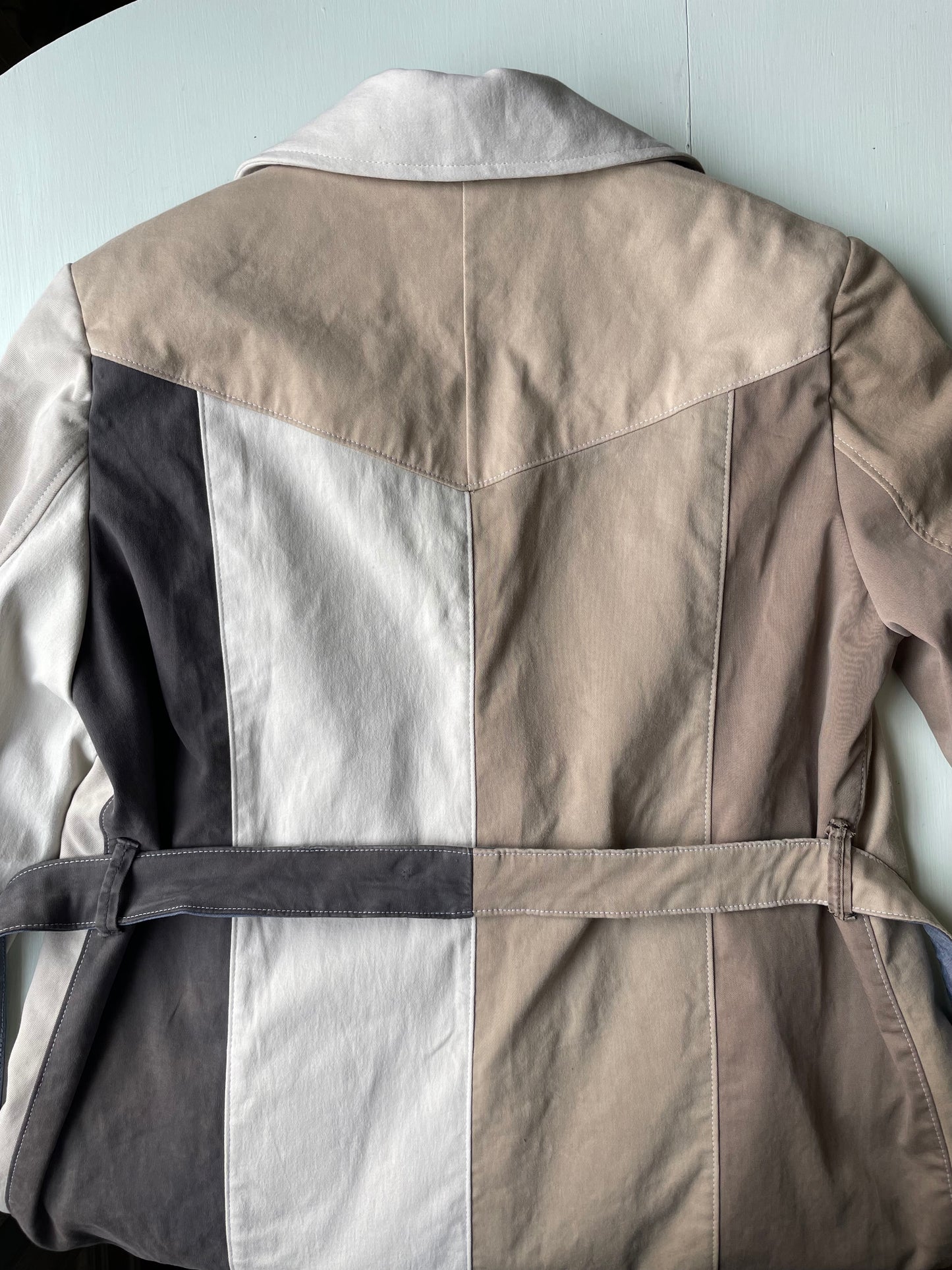 A Chinos trench coat