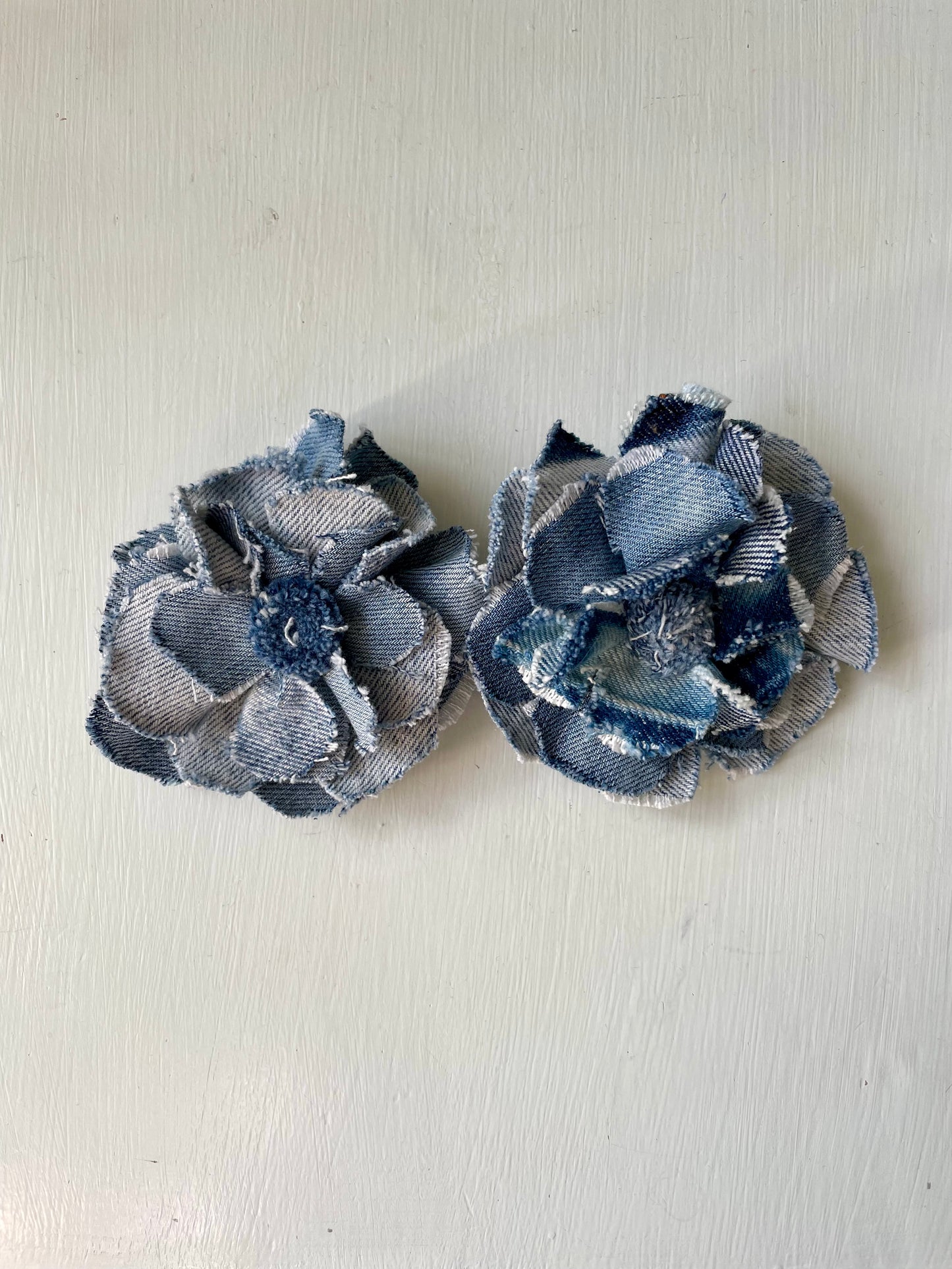 Brooch Denim Flower Light blue