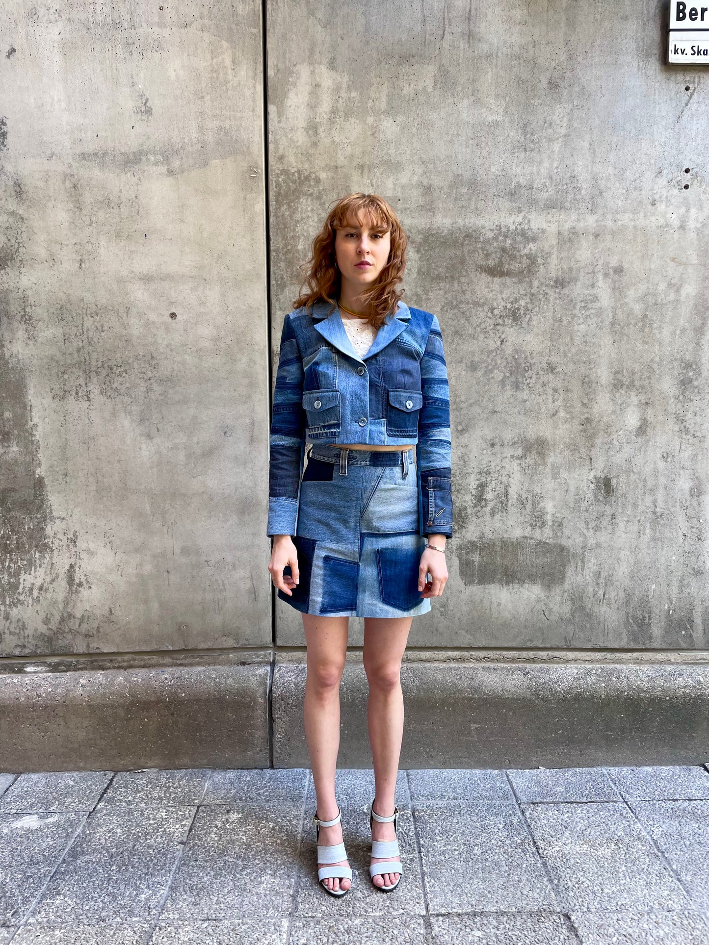 Alba cropped denim blazer