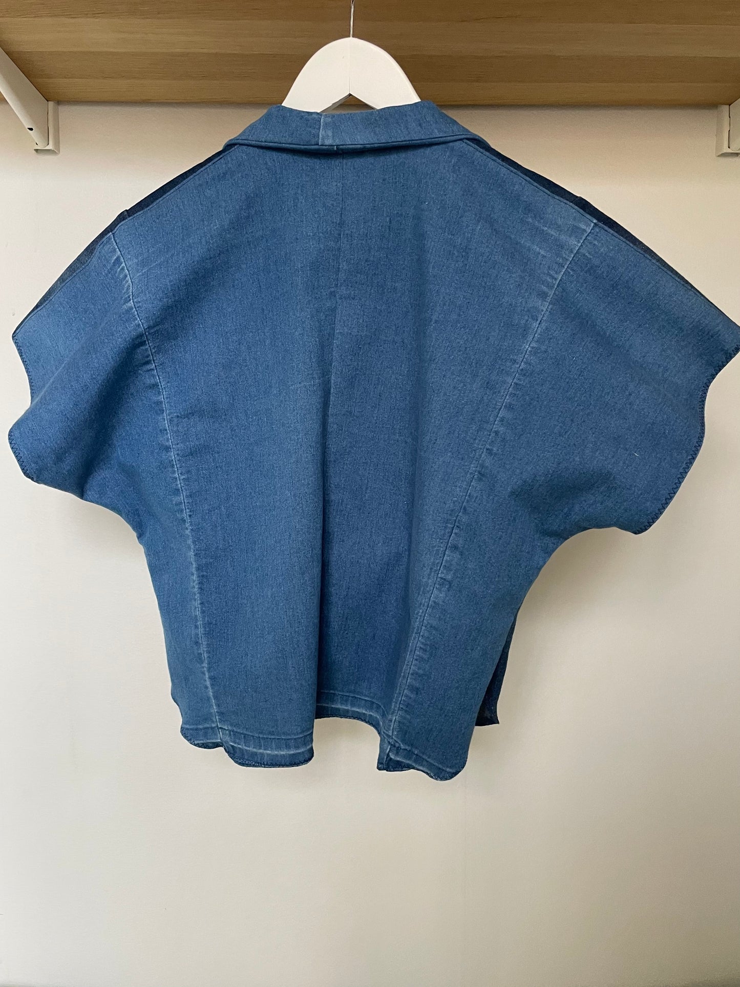 Denim top short sleeve
