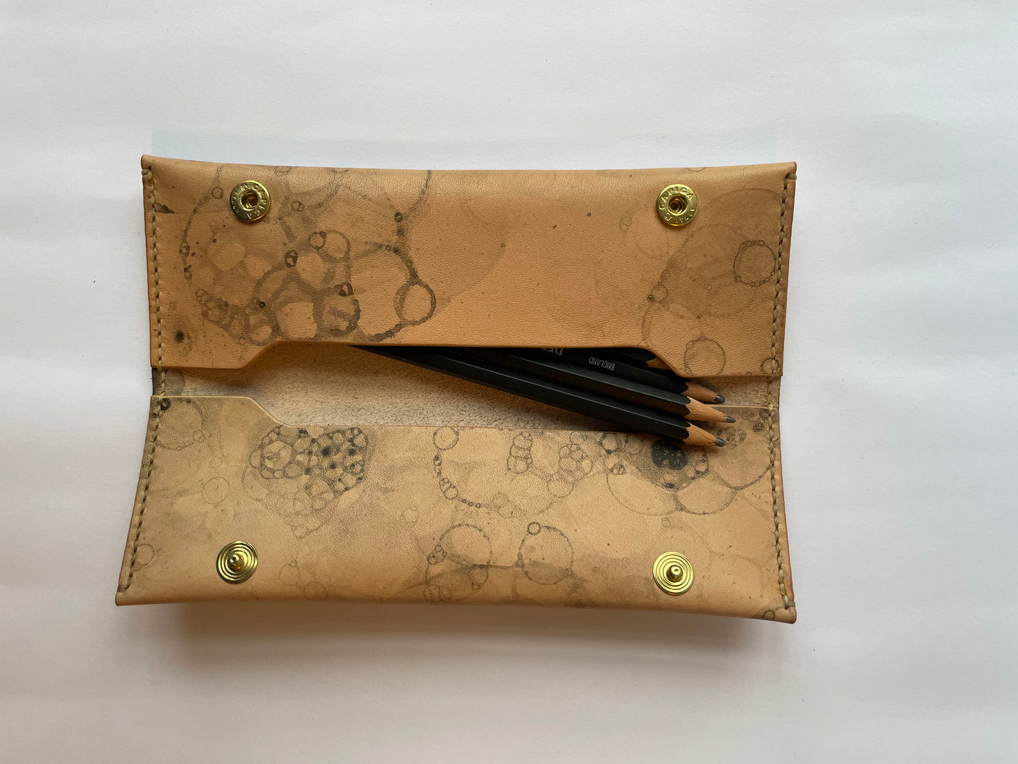 Bubbles leather Pencil case